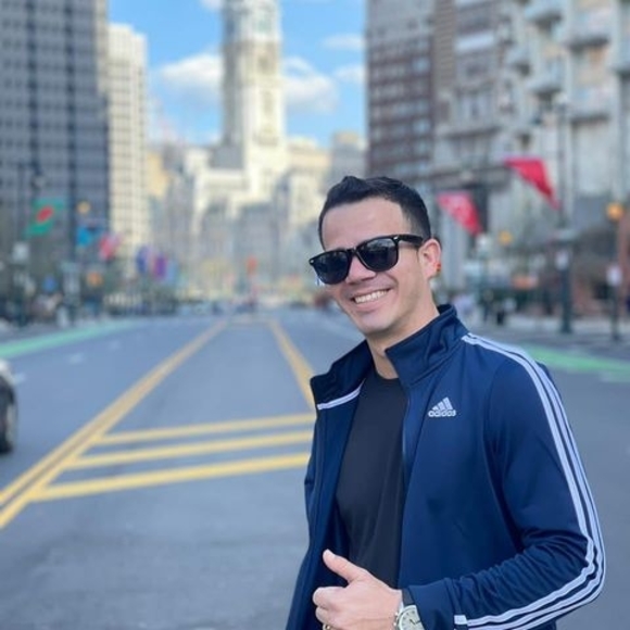 Meet your Posher, Andres - Picture 1 of 1